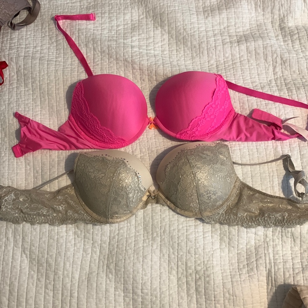 Victoria Secrets Bra Bundle